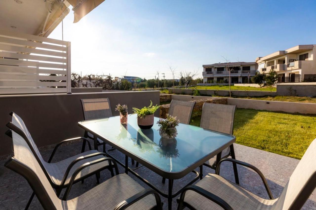 Twinstars Superior Apartment Геракини Экстерьер фото